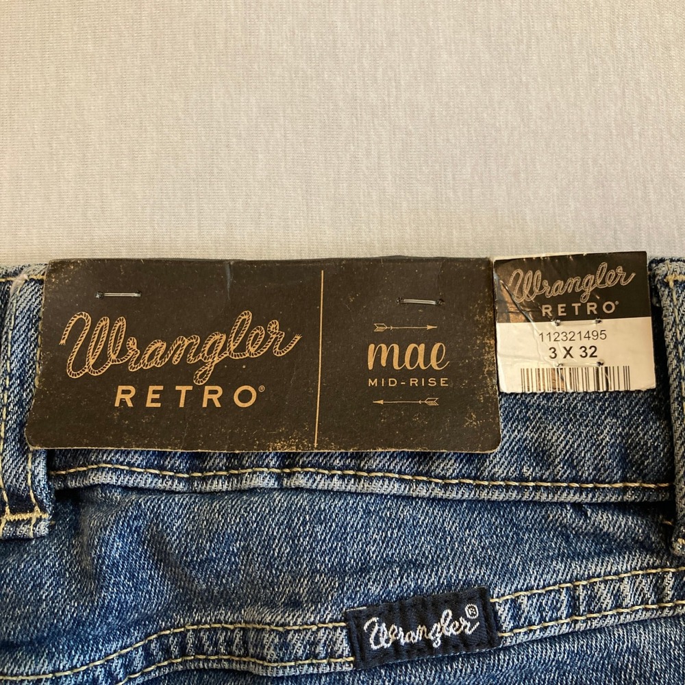 NEW Wrangler Retro Jeans Women 3x32 (Fit 29x31) Mae Mid Rise Boot Cut Denim NWT - Picture 7 of 16